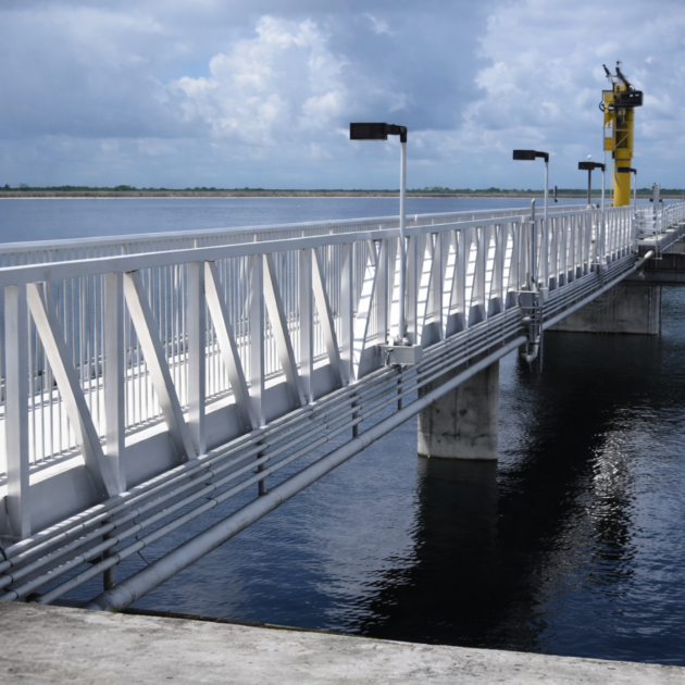 Puentes peatonales de aluminio
